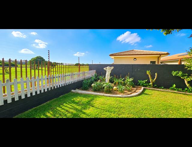 4 BEDROOM HOUSE FOR SALE IN COUNTRY CLUB